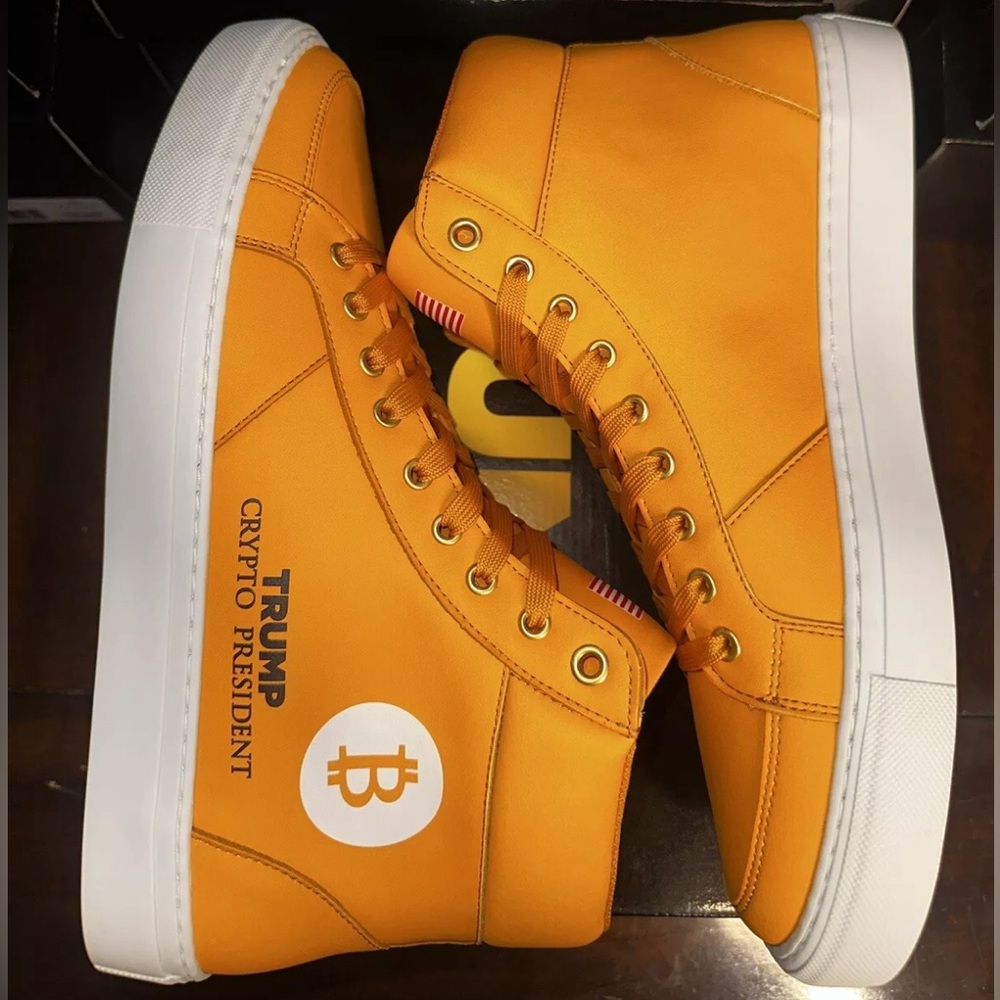 Donald Trump Sneakers x Bitcoin Crypto High Top Sneakers #559/1000 Size 11 Mens